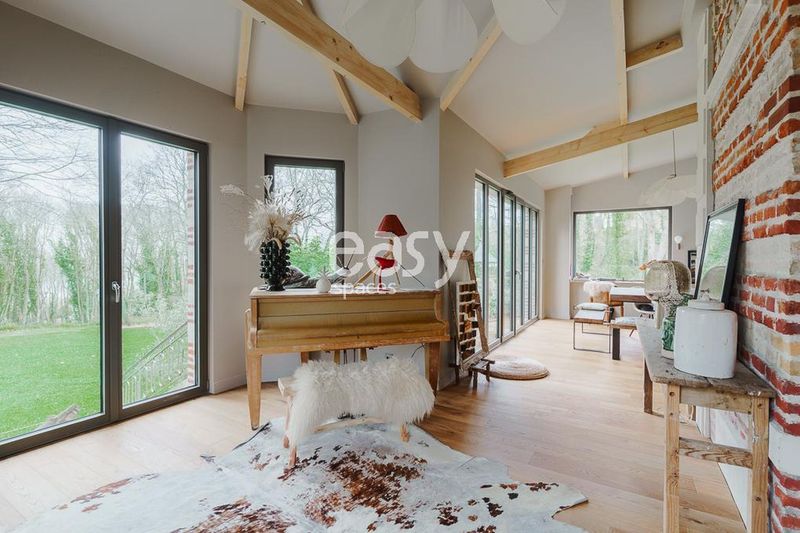 Shooting location near Honfleur in FRANCE, ideal for memorable photography sessions